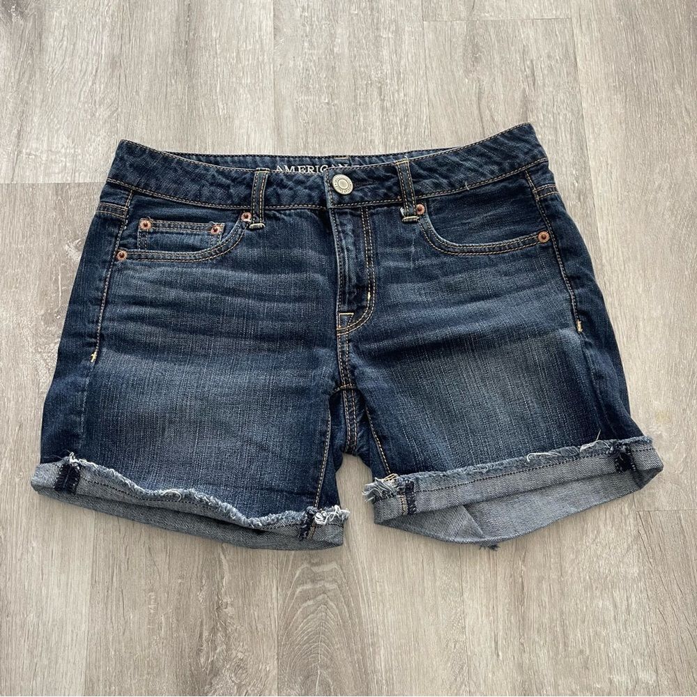 American Eagle Jean Shorts Womens Size 2 Blue Dark Wash Denim